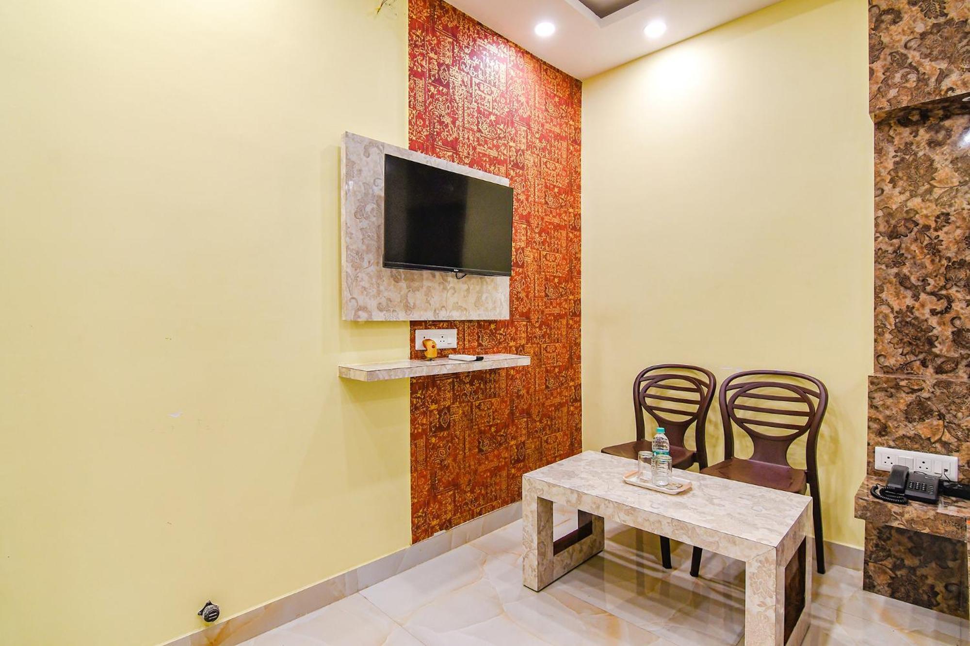 Hotel Divine Chariot Kolkata Exterior photo